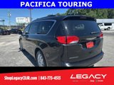 Used 2017 Chrysler Pacifica Touring image 6