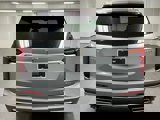 New 2025 Cadillac XT6 Luxury image 5
