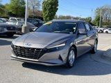 Used 2022 Hyundai Elantra SE image 3