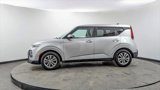 Used 2021 Kia Soul LX image 3