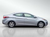 Used 2015 Hyundai Elantra SE image 4