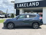 Used 2016 Nissan Rogue SL w/ SL Premium Package image 3