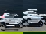 Certified 2025 Volvo XC40 B5 Core image 4