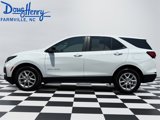 Used 2024 Chevrolet Equinox LS w/ LS Convenience Package image 2
