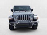 Used 2018 Jeep Wrangler Unlimited Sahara image 2