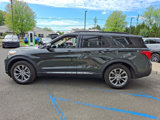 Used 2022 Ford Explorer XLT w/ Equipment Group 202A image 4