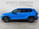 New 2025 Volkswagen Taos SE image 2