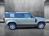 Used 2022 Land Rover Defender 110 SE image 4