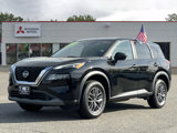 Used 2023 Nissan Rogue S image 2