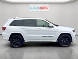 Used 2022 Jeep Grand Cherokee Laredo X image 2