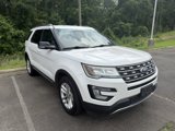 Used 2017 Ford Explorer XLT w/ Equipment Group 202A image 2