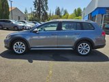 Used 2017 Volkswagen Golf Alltrack SE image 2