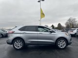 Used 2022 Ford Edge Titanium w/ Equipment Group 301A image 4