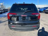 Used 2023 GMC Acadia SLE w/ Driver Convenience Package image 4