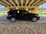 Used 2019 Nissan Rogue SV image 2