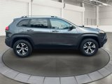 Used 2015 Jeep Cherokee Trailhawk w/ Comfort/Convenience Group image 6