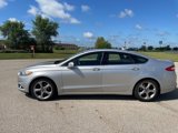 Used 2015 Ford Fusion SE image 5