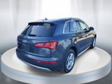 Used 2019 Audi Q5 2.0T Premium w/ Convenience Package image 4