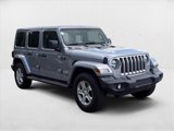 Used 2019 Jeep Wrangler Unlimited Sport S image 4