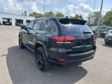 Used 2020 Jeep Grand Cherokee Altitude image 3
