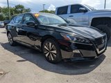 Used 2022 Nissan Altima 2.5 SV image 2