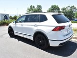 Used 2022 Volkswagen Tiguan SE R-Line image 4