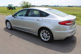Used 2020 Ford Fusion SE image 5