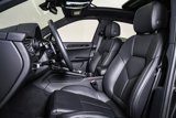 Used 2025 Porsche Macan image 5