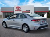 Used 2022 Toyota Corolla LE image 6