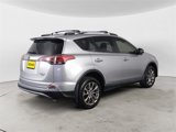 Used 2018 Toyota RAV4 Limited image 5