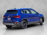 Used 2022 Volkswagen Taos SE image 4