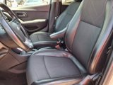 Used 2019 Chevrolet Trax LT w/ LT Convenience Package image 3