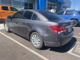 Used 2011 Chevrolet Cruze LS image 2