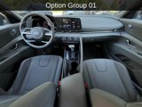 Used 2023 Hyundai Elantra SE image 2