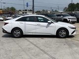 New 2025 Hyundai Elantra SE image 2