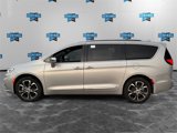 New 2024 Chrysler Pacifica Pinnacle image 2