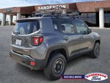 Used 2016 Jeep Renegade Trailhawk w/ Premium Trailhawk Package image 3
