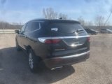 Used 2022 Buick Enclave Essence image 4
