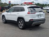 Used 2019 Jeep Cherokee Limited image 5