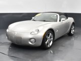 Used 2006 Pontiac Solstice Convertible w/ Premium Package image 3