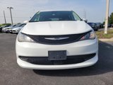 Used 2023 Chrysler Voyager LX image 3