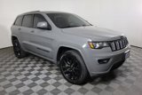 Used 2021 Jeep Grand Cherokee Laredo X image 2