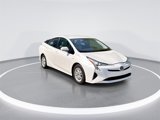 Used 2018 Toyota Prius Four image 2