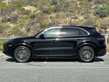 Used 2021 Porsche Cayenne image 2