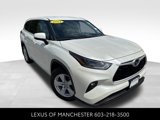 Used 2021 Toyota Highlander LE image 3