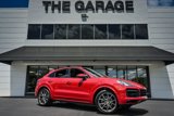 Used 2023 Porsche Cayenne Coupe image 2