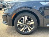 Used 2022 Kia Sorento EX w/ Panoramic Sunroof Package image 5