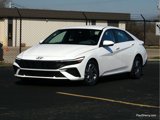 Used 2024 Hyundai Elantra SEL image 5