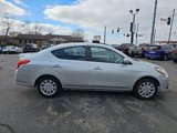 Used 2018 Nissan Versa SV image 3