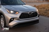 Used 2024 Toyota Highlander LE image 3